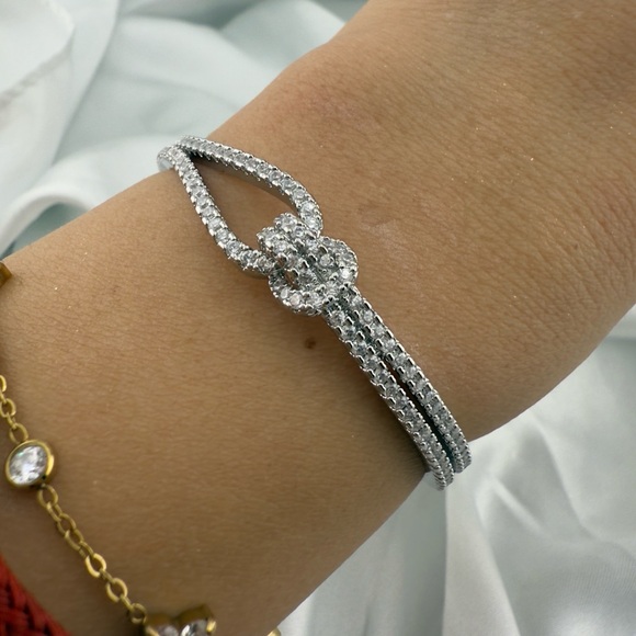 Classic Wedding Silver Crystal Bracelet - Picture 4 of 8
